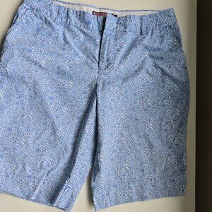 Vineyard Vines Women’s “Turtle Toss” Chino Bermuda Shorts – Size 12, Light Blue